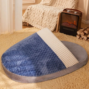 Slipper Styled Semi-Enclosed Pet Bed