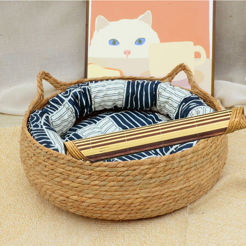 Four Seasons Woven Cat Bed