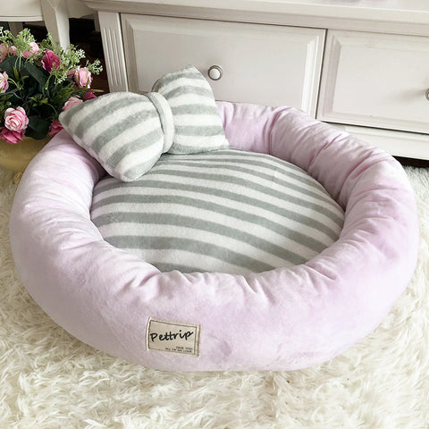Plush Donut Pet Bed with Pillow